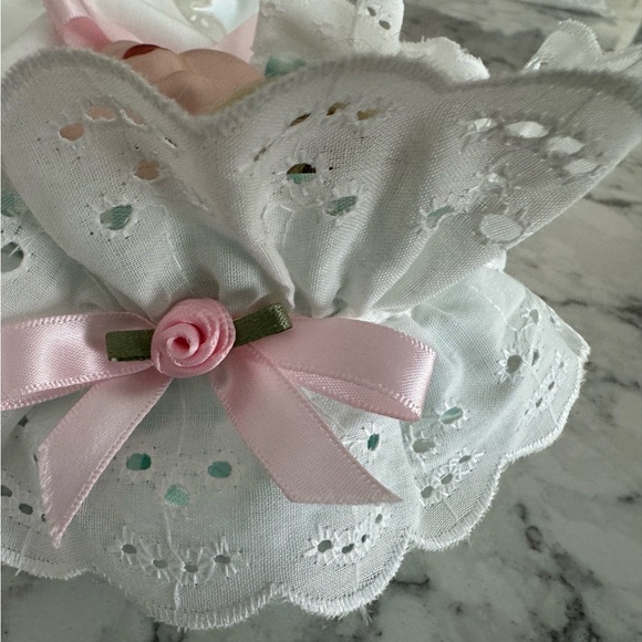 Holly Hunt Sugar Plum  Doll Tiny Treasures World Gallery Collection - Picture 15 of 16